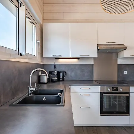 Holiday Horizon By Interhome
